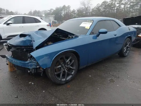 2C3CDZBT6NH242800 2022 DODGE CHALLENGER - Image 2