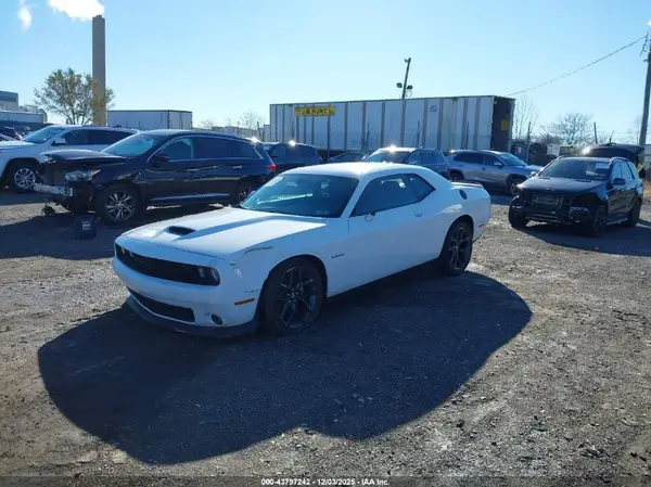 2C3CDZBT6NH249813 2022 DODGE CHALLENGER - Image 2