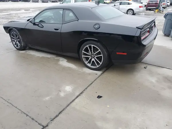 2C3CDZBT6PH514930 2023 DODGE CHALLENGER - Image 2