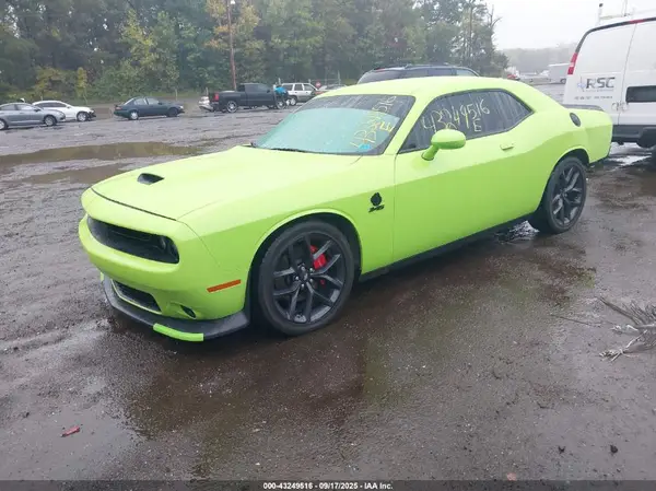 2C3CDZBT6PH527659 2023 DODGE CHALLENGER - Image 2