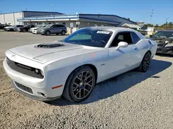 2C3CDZBT7GH209808 2016 DODGE CHALLENGER