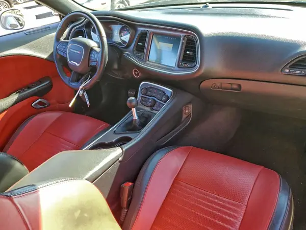 2C3CDZBT7GH209808 2016 DODGE CHALLENGER - Image 8