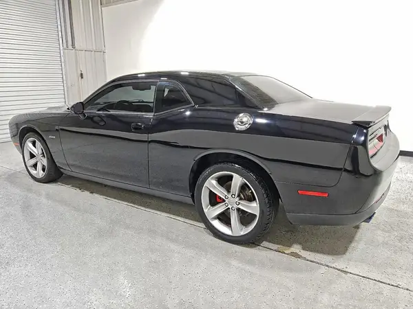 2C3CDZBT7GH210117 2016 DODGE CHALLENGER - Image 2