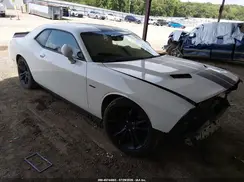 2C3CDZBT7GH240749 2016 DODGE CHALLENGER