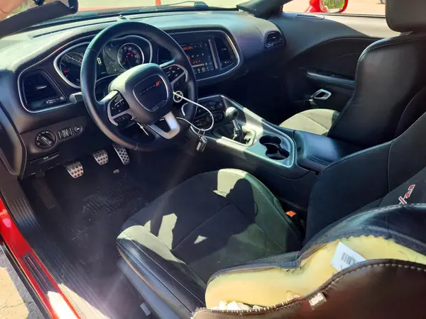 2C3CDZBT7GH311836 2016 DODGE CHALLENGER - Image 8