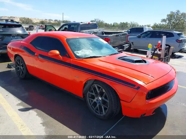 2C3CDZBT7GH332055 2016 DODGE CHALLENGER - Image 1