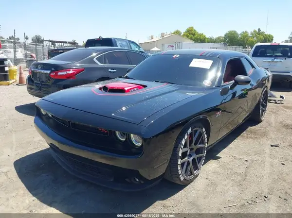 2C3CDZBT7GH338471 2016 DODGE CHALLENGER - Image 2