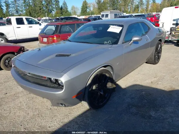 2C3CDZBT7HH508619 2017 DODGE CHALLENGER - Image 2