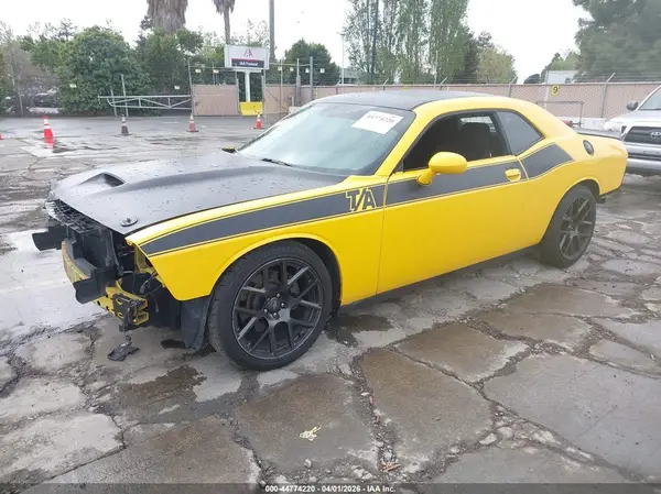 2C3CDZBT7HH531690 2017 DODGE CHALLENGER - Image 2