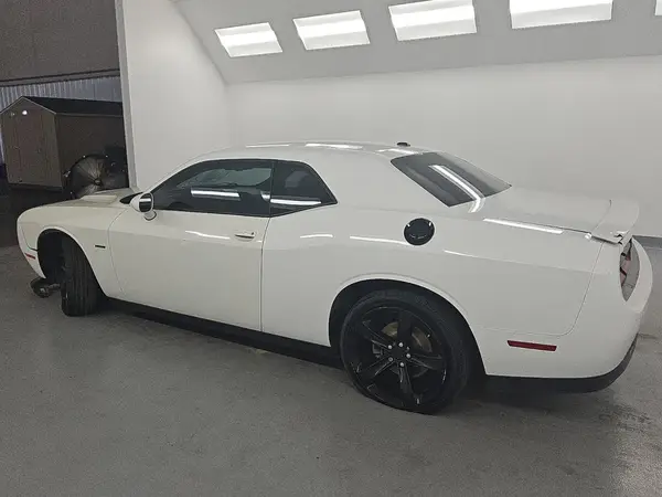 2C3CDZBT7HH568206 2017 DODGE CHALLENGER - Image 2