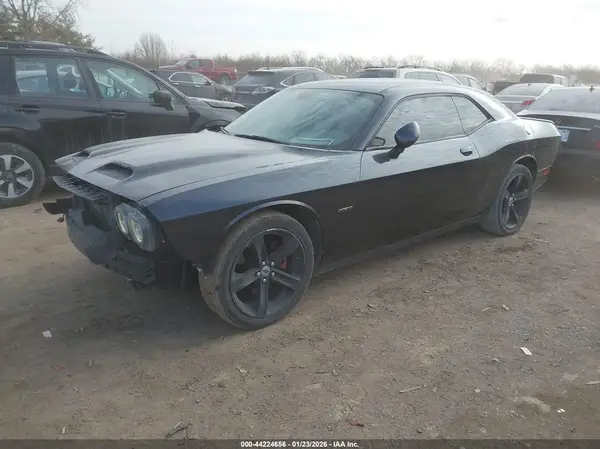 2C3CDZBT7HH655880 2017 DODGE CHALLENGER - Image 2