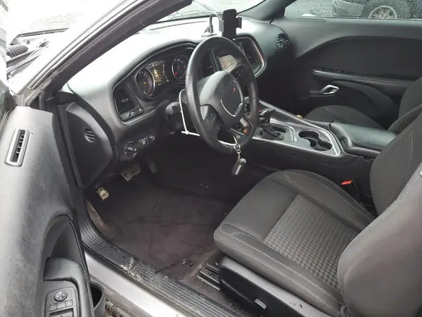 2C3CDZBT7HH658598 2017 DODGE CHALLENGER - Image 8