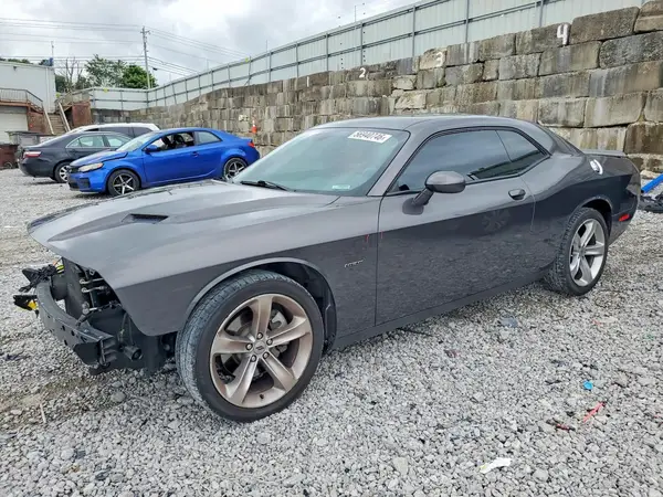 2C3CDZBT7JH130923 2018 DODGE CHALLENGER - Image 1