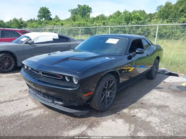 2C3CDZBT7JH182889 2018 DODGE CHALLENGER - Image 2