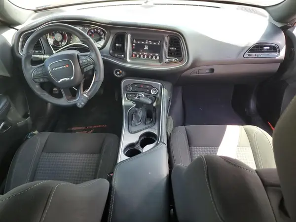 2C3CDZBT7JH183718 2018 DODGE CHALLENGER - Image 8