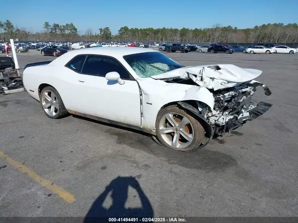 2C3CDZBT7JH208956 2018 DODGE CHALLENGER - Image 1