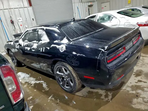 2C3CDZBT7JH215163 2018 DODGE CHALLENGER - Image 2
