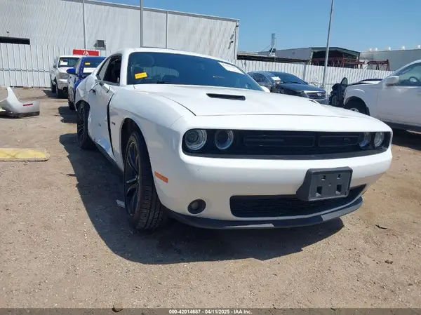 2C3CDZBT7JH288002 2018 DODGE CHALLENGER - Image 1