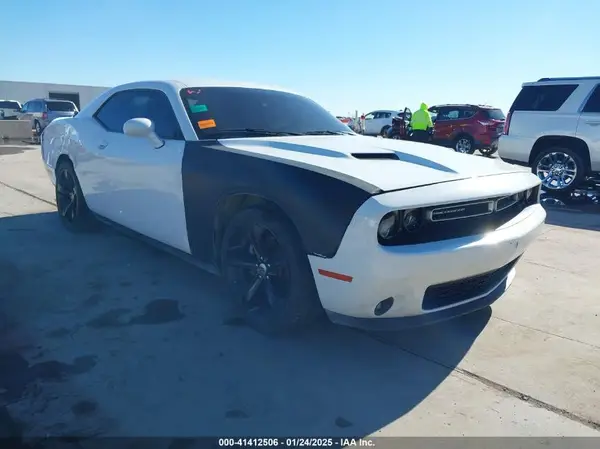 2C3CDZBT7JH294401 2018 DODGE CHALLENGER - Image 1