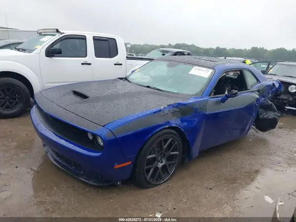 2C3CDZBT7JH309883 2018 DODGE CHALLENGER - Image 2