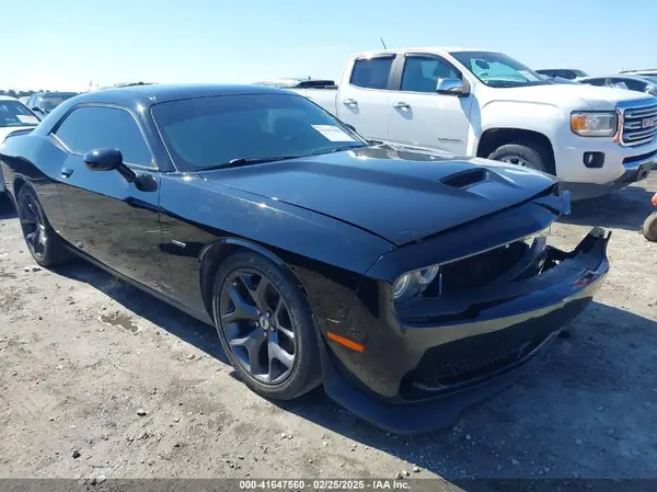 2C3CDZBT7KH583408 2019 DODGE CHALLENGER - Image 1
