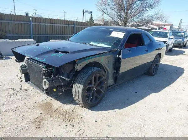 2C3CDZBT7KH629240 2019 DODGE CHALLENGER - Image 2