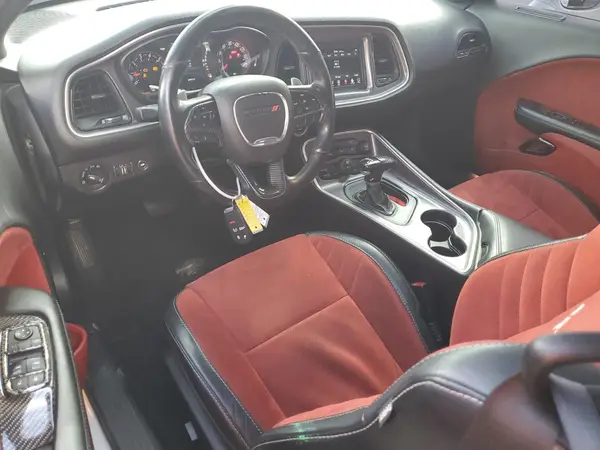 2C3CDZBT7KH641355 2019 DODGE CHALLENGER - Image 8
