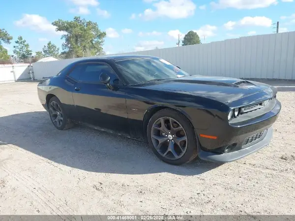 2C3CDZBT7KH642201 2019 DODGE CHALLENGER - Image 1
