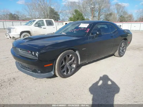 2C3CDZBT7KH642201 2019 DODGE CHALLENGER - Image 2