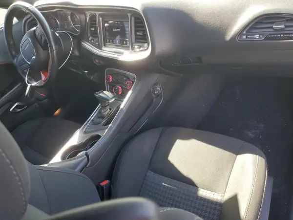 2C3CDZBT7KH750799 2019 DODGE CHALLENGER - Image 8