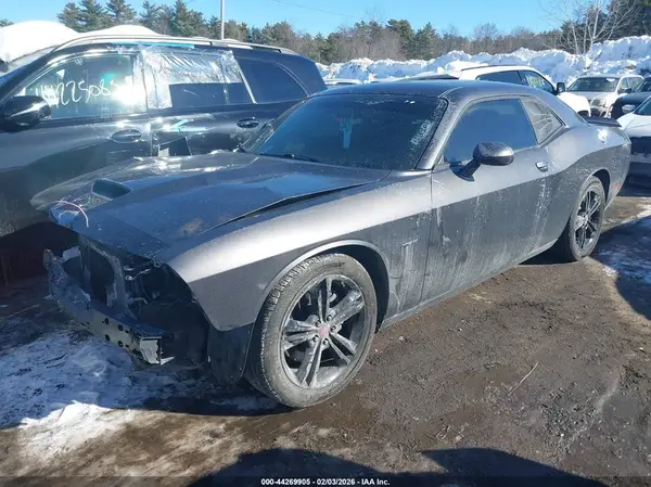 2C3CDZBT7KH752214 2019 DODGE CHALLENGER - Image 2