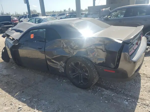2C3CDZBT7LH125160 2020 DODGE CHALLENGER - Image 2