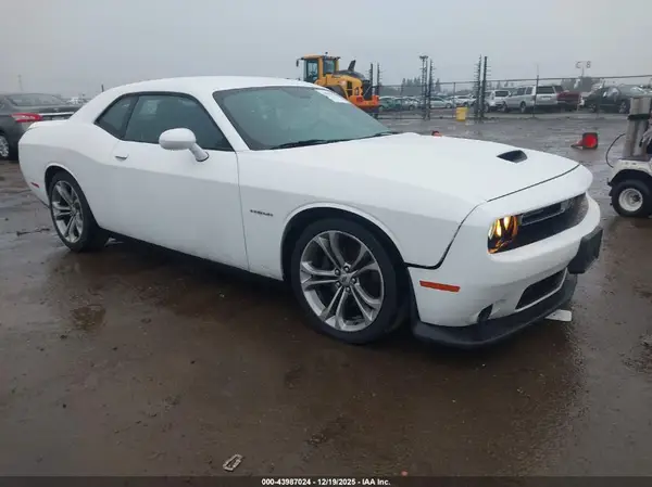 2C3CDZBT7LH128785 2020 DODGE CHALLENGER - Image 1