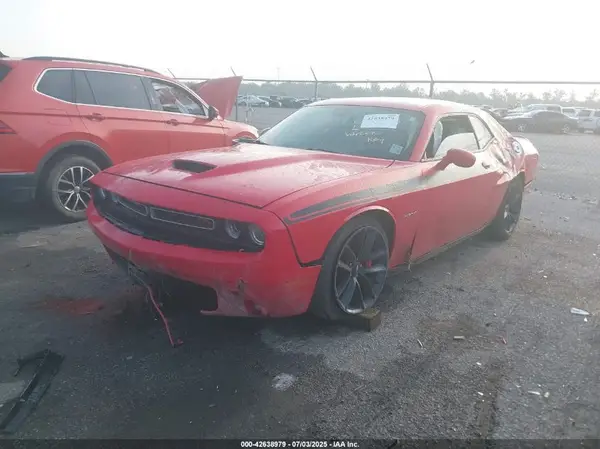 2C3CDZBT7MH592886 2021 DODGE CHALLENGER - Image 2