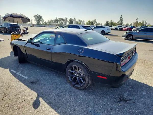 2C3CDZBT7MH676626 2021 DODGE CHALLENGER - Image 2