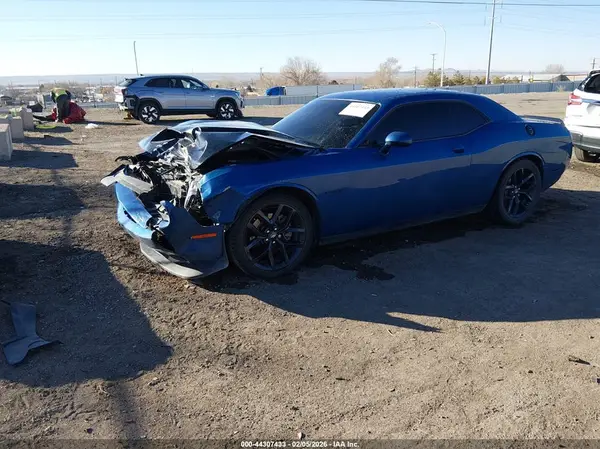 2C3CDZBT7NH156010 2022 DODGE CHALLENGER - Image 2