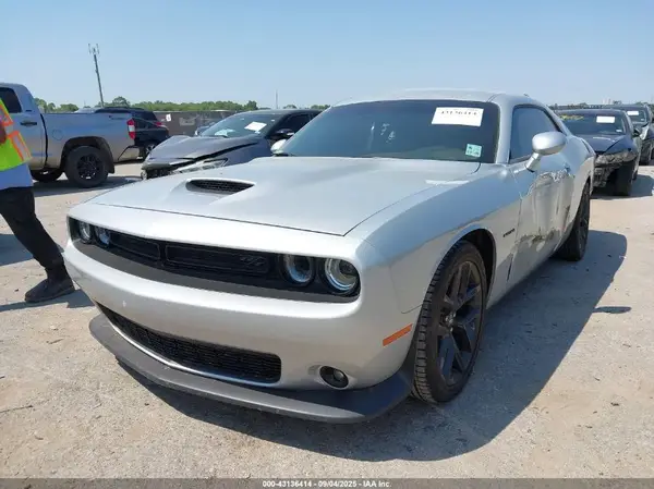 2C3CDZBT7NH160123 2022 DODGE CHALLENGER - Image 2