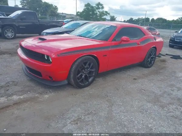 2C3CDZBT7PH587224 2023 DODGE CHALLENGER - Image 2