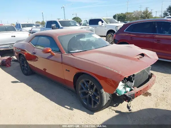 2C3CDZBT7PH634509 2023 DODGE CHALLENGER - Image 1