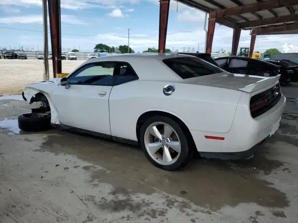 2C3CDZBT8GH120006 2016 DODGE CHALLENGER - Image 2