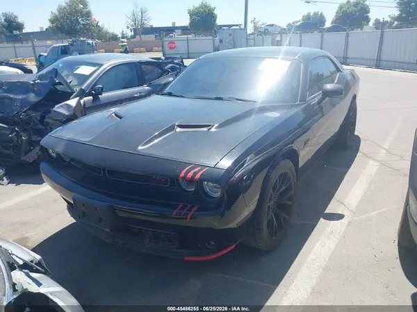 2C3CDZBT8HH530743 2017 DODGE CHALLENGER - Image 2