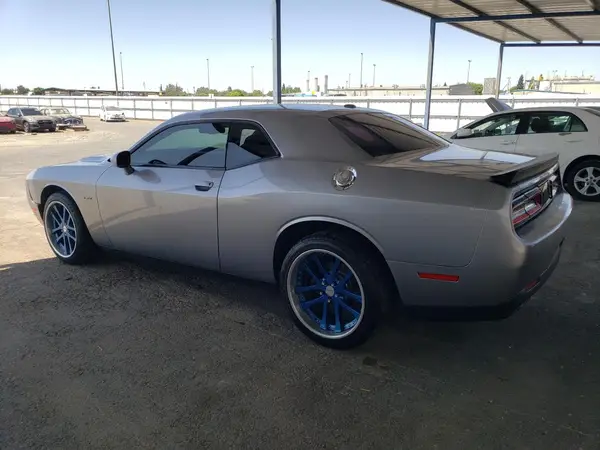 2C3CDZBT8HH568540 2017 DODGE CHALLENGER - Image 2