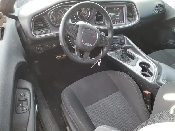 2C3CDZBT8HH574161 2017 DODGE CHALLENGER - Image 8