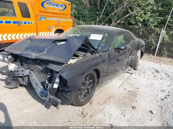 2C3CDZBT8HH604789 2017 DODGE CHALLENGER - Image 2