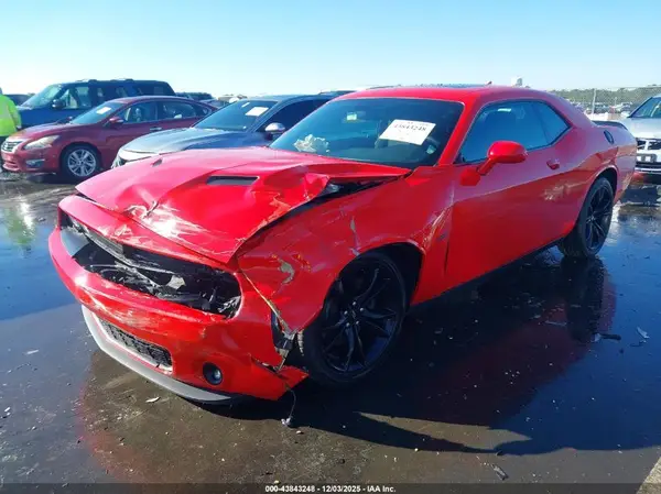 2C3CDZBT8HH604923 2017 DODGE CHALLENGER - Image 2