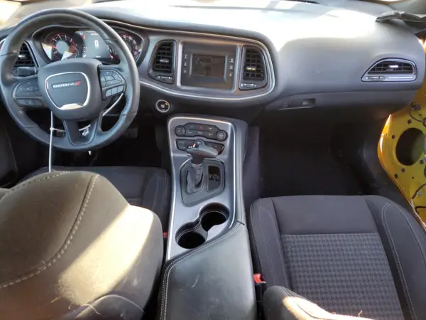 2C3CDZBT8HH618319 2017 DODGE CHALLENGER - Image 8