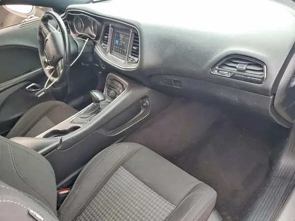 2C3CDZBT8JH225099 2018 DODGE CHALLENGER - Image 8