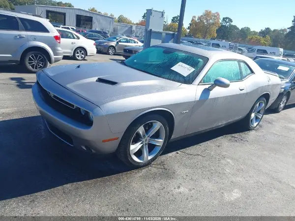 2C3CDZBT8JH279471 2018 DODGE CHALLENGER - Image 2