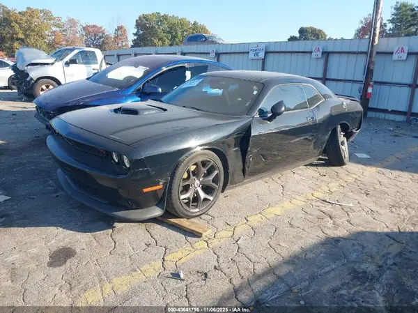 2C3CDZBT8KH501332 2019 DODGE CHALLENGER - Image 2