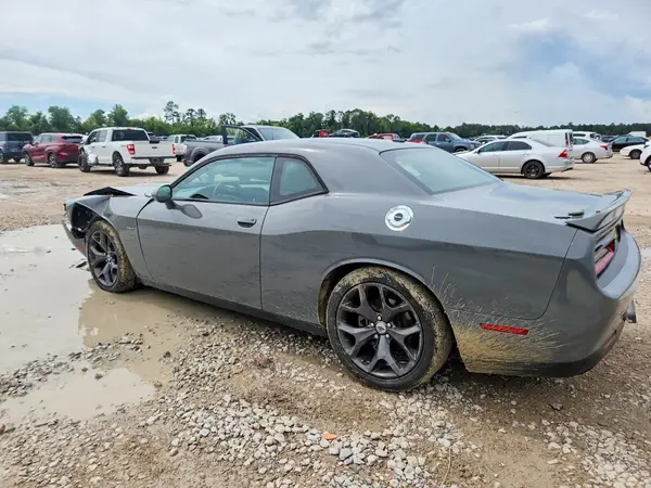 2C3CDZBT8KH530099 2019 DODGE CHALLENGER - Image 2